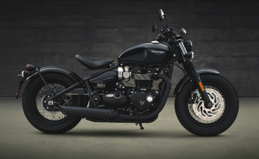 triumph-bonneville-bobber-black_827x510_71507057378